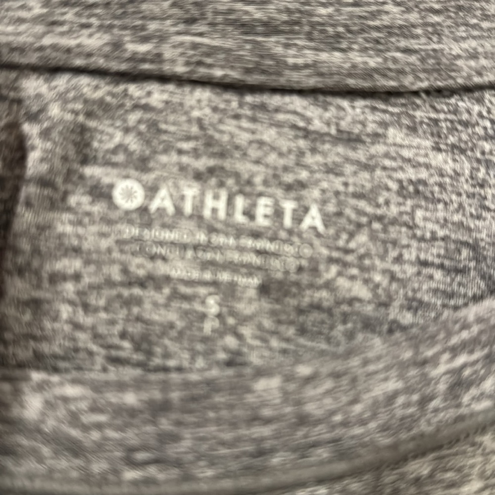 Athleta training top size S heather gray - Picture 2 of 7